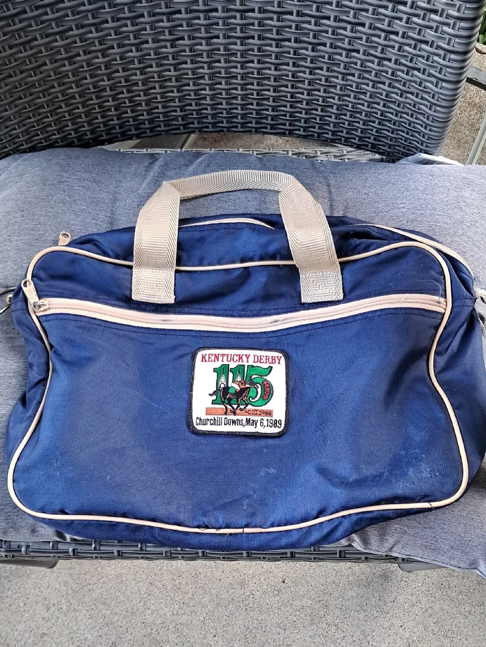 RARE VINTAGE 1989 Kentucky derby nylon bag